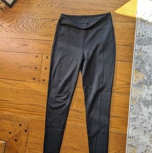 Assets by Spanx Leggings